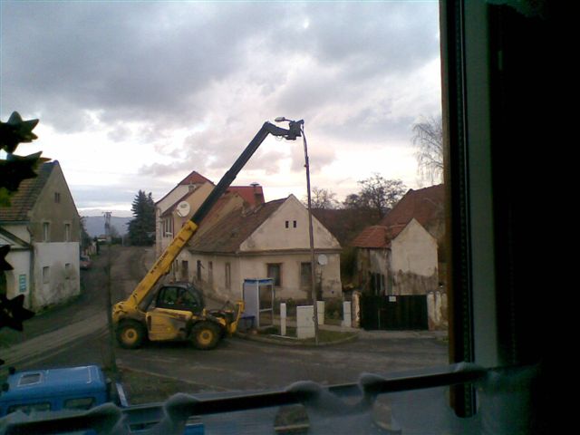 NOVÁ LAMPA (1).jpg