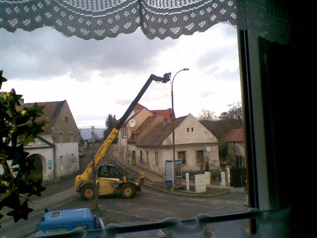 NOVÁ LAMPA (3).jpg