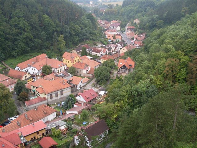 ViŠŇOVÁ (104).JPG